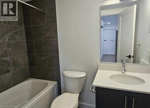 31 Mill St in Kitchener, ON - Building Photo - Building Photo