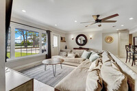 5574 Lake Osborne Dr in Lake Worth, FL - Building Photo - Building Photo