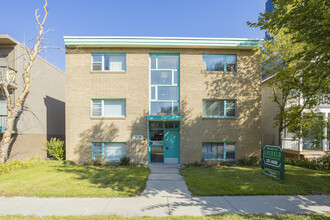 520 15th Ave SW in Calgary, AB - Building Photo - Building Photo