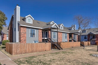 Emory on Grand in Waxahachie, TX - Foto de edificio - Building Photo