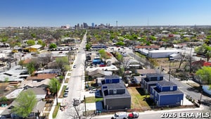 143 Huntington St in San Antonio, TX - Building Photo