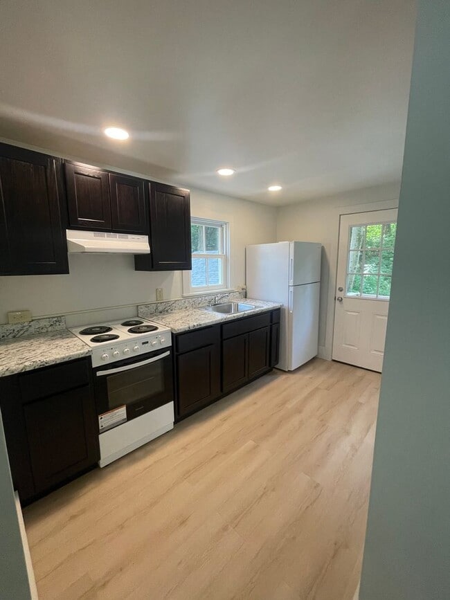 property at 253 Union St