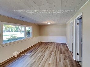 404 S Crestwood Ln in Mount Prospect, IL - Building Photo - Building Photo