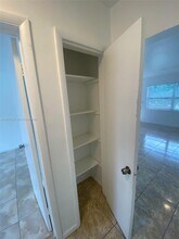 2829 Jackson St in Hollywood, FL - Building Photo - Building Photo