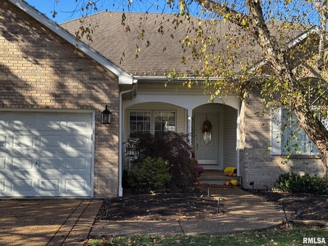 515 Wren Dr