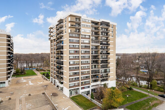 Havre des Iles in Laval, QC - Building Photo - Building Photo