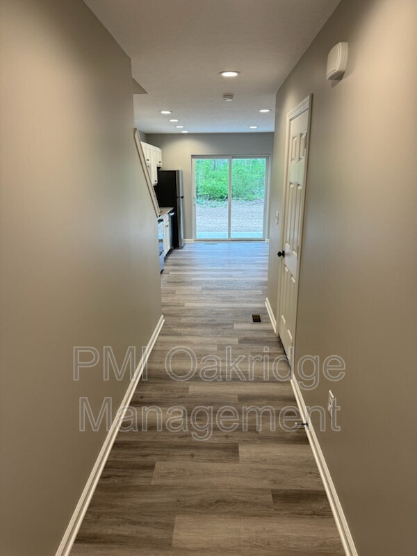 205 Bruns Dr in Brookville, OH - Foto de edificio - Building Photo