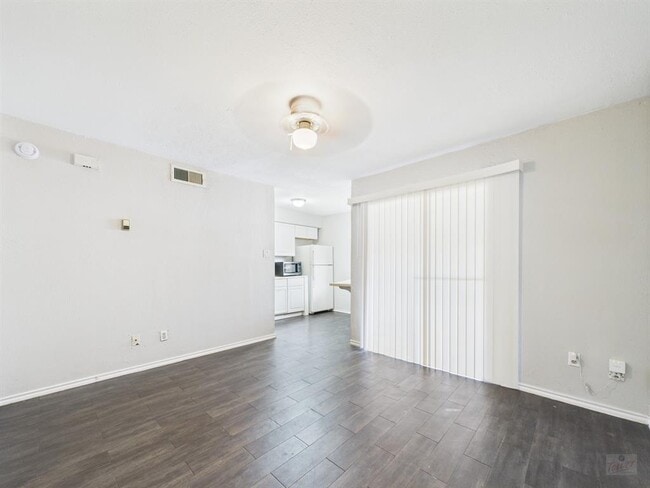 property at 1840 Burton Dr