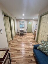 14616 Valerio St in Van Nuys, CA - Building Photo - Building Photo