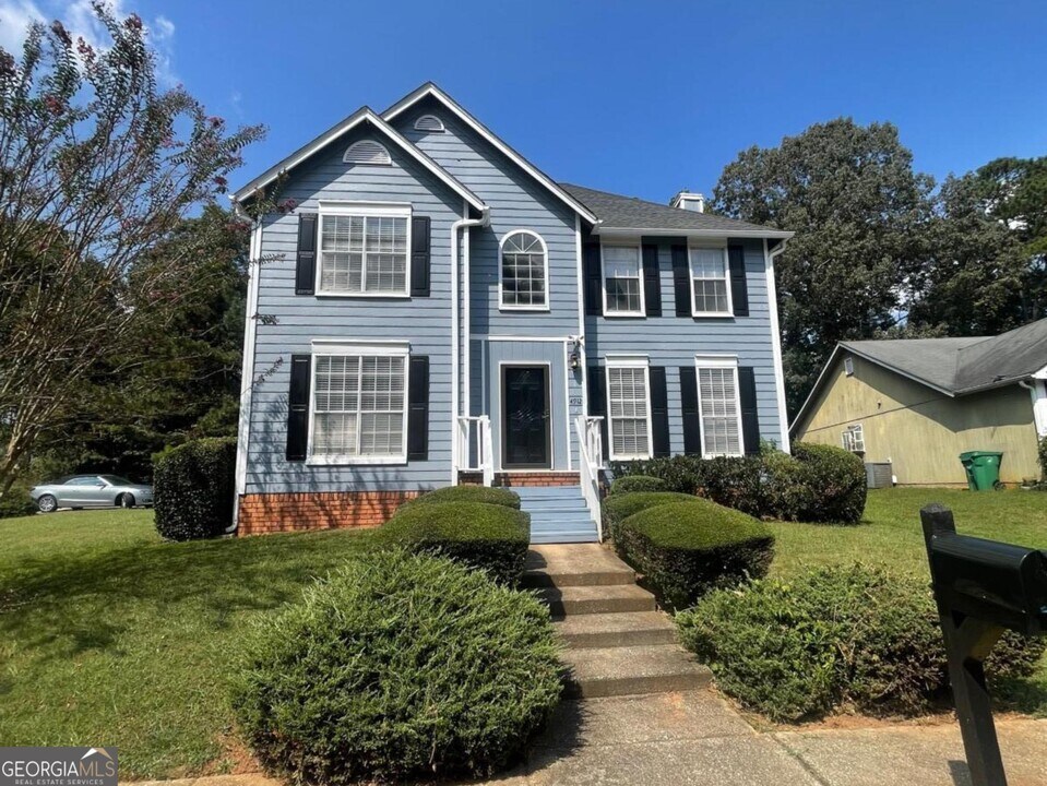 4912 Windsor Downs Dr in Decatur, GA - Building Photo