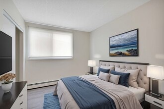 Qu'appelle Village I & II in Regina, SK - Building Photo - Building Photo