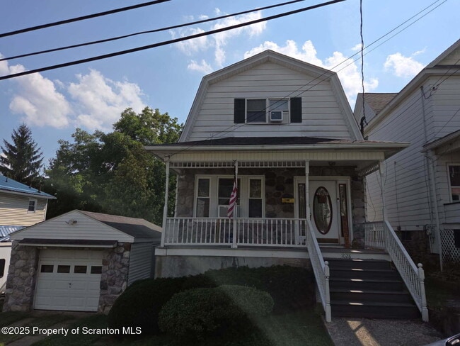 1028 Alder St in Scranton, PA - Building Photo - Building Photo
