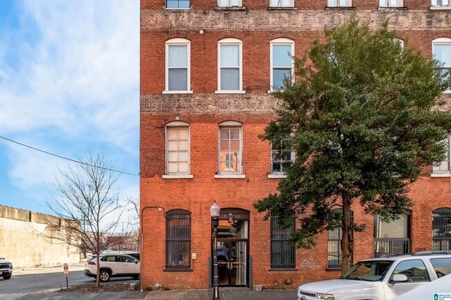 property at 2311 Morris Ave