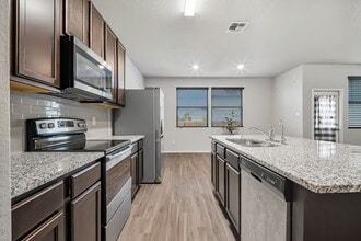 5415 Moni Rock Dr in San Antonio, TX - Building Photo - Building Photo