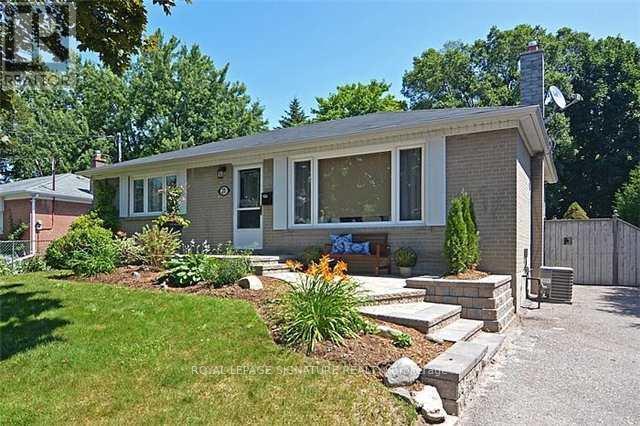 21 Hiley Ave in Ajax, ON - Building Photo - Building Photo