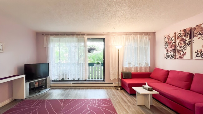 8540 Citation Dr in Richmond, BC - Building Photo - Building Photo