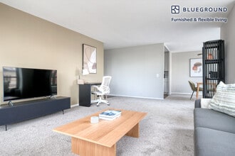 3450 N Lake Shore Dr in Chicago, IL - Building Photo - Building Photo