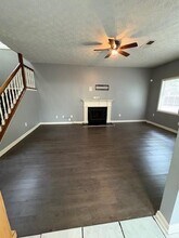 3736 River Lake Shore in Ellenwood, GA - Building Photo - Building Photo
