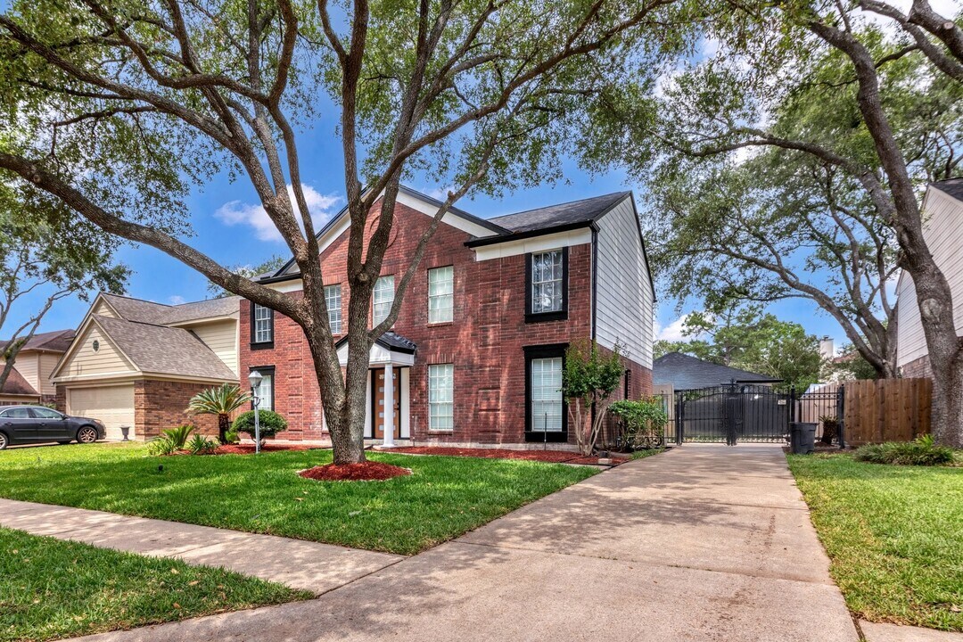 1118 Cheyenne Meadows Dr in Katy, TX - Building Photo