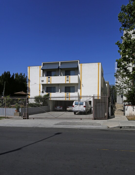 321 S Harvard Blvd in Los Angeles, CA - Foto de edificio