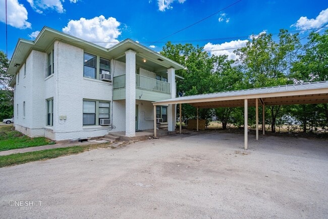 642 Beech St, Unit 3 in Abilene, TX - Foto de edificio - Building Photo
