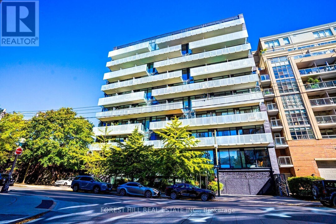 25 Stafford St in Toronto, ON - Building Photo