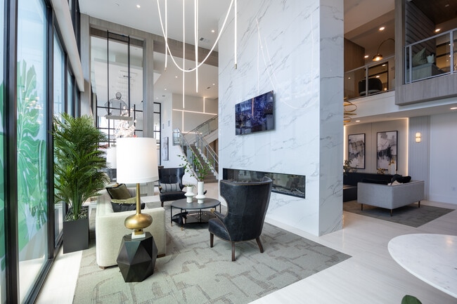 The Beverly by Alta in Atlanta, GA - Foto de edificio - Interior Photo
