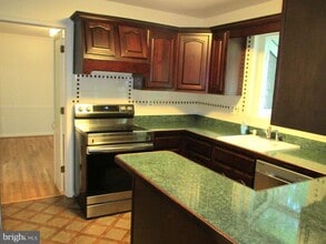 8710 Nero St in Annandale, VA - Building Photo - Building Photo