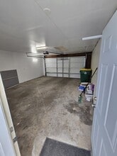 2370 Manitowoc Rd in Green Bay, WI - Building Photo - Building Photo