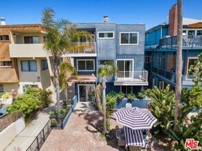 23 Buccaneer St in Los Angeles, CA - Building Photo - Building Photo