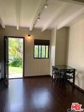 245 S Thurston Ave-Unit -3 in Los Angeles, CA - Building Photo - Building Photo