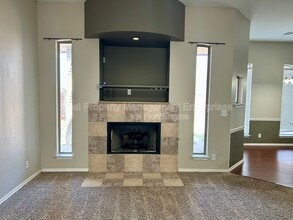 1905 NW 177th Terrace in Edmond, OK - Foto de edificio - Building Photo