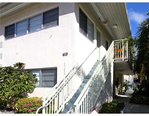 419 Michigan Ave in Miami Beach, FL - Building Photo - Building Photo