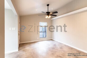 2903 Parker Ln in Austin, TX - Building Photo - Building Photo