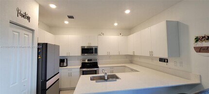 13307 SW 286th Terrace in Homestead, FL - Building Photo - Building Photo