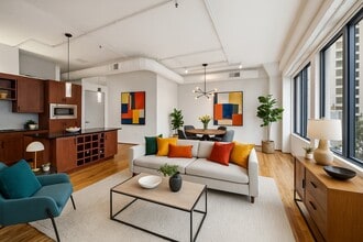 705 Main St in Houston, TX - Building Photo - Building Photo