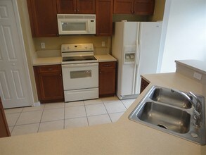 11412 Laurel Brook Ct in Riverview, FL - Building Photo - Building Photo