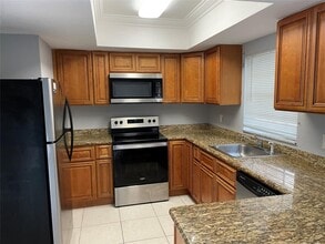 7944 Kimberly Blvd in North Lauderdale, FL - Building Photo - Building Photo