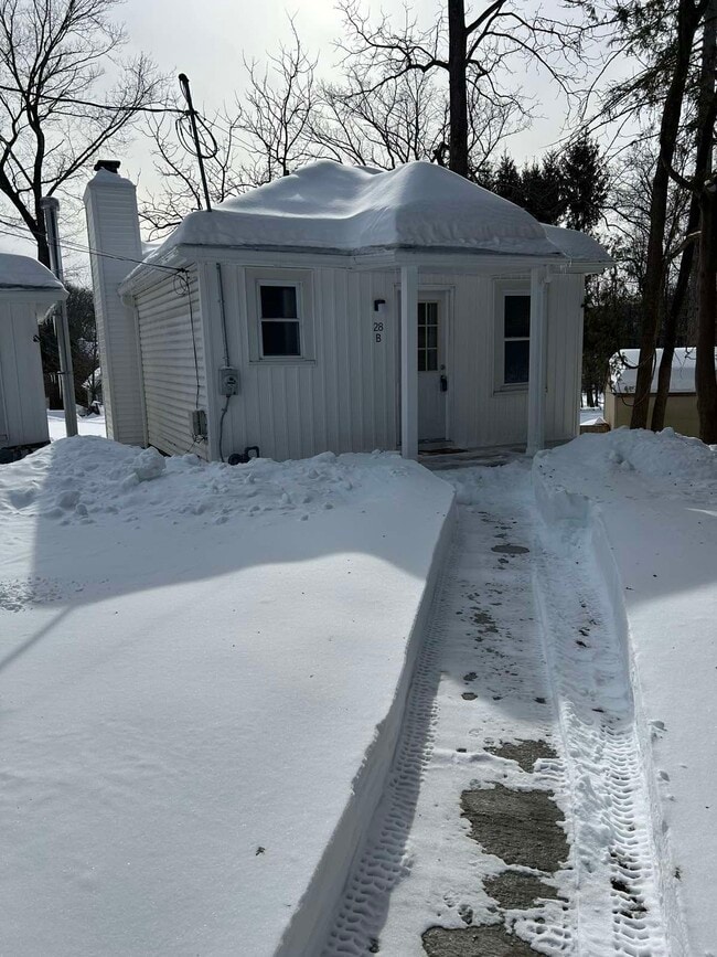 28B Knapp Rd, Unit 28B Knapp Rd