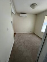 10909 Linden Ave N, Unit Linden House Unit A in Seattle, WA - Building Photo - Building Photo