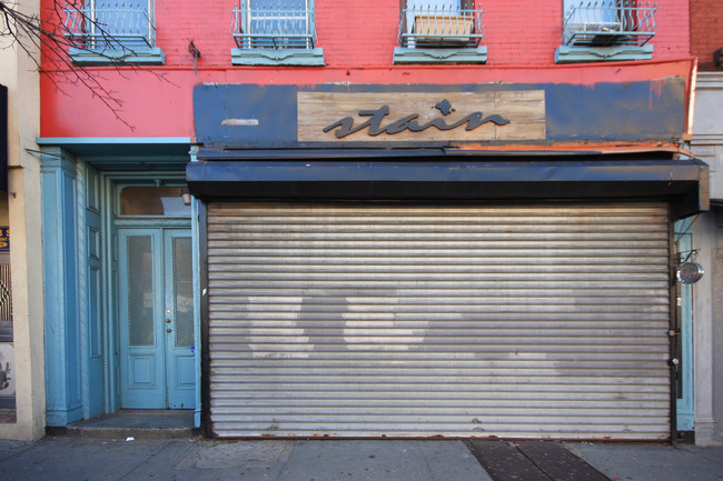 766 Grand St in Brooklyn, NY - Foto de edificio - Building Photo