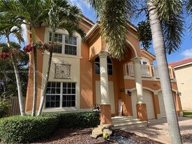 5902 SW 166th Ct in Miami, FL - Building Photo