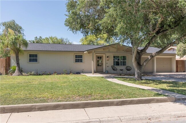 property at 1609 Ulex Ave