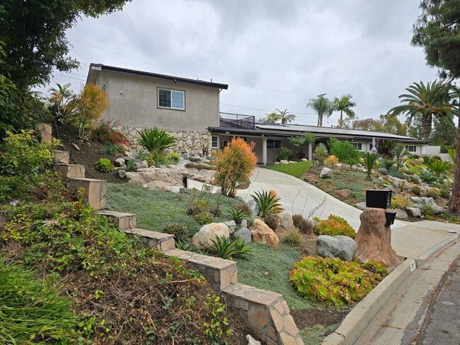 property at 511 Laguna Rd