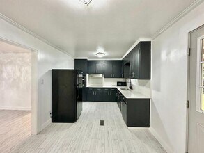 2401 Woodleaf Dr in Gastonia, NC - Building Photo - Building Photo