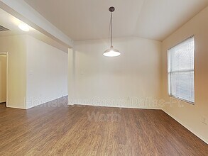 7206 Fossil Creek Dr in Arlington, TX - Building Photo - Building Photo