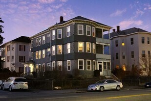 488 Park Ave, Unit 1 in Worcester, MA - Building Photo