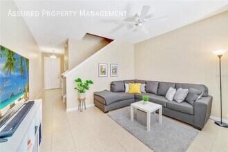 3087 Seaview Castle Dr in Kissimmee, FL - Building Photo - Building Photo