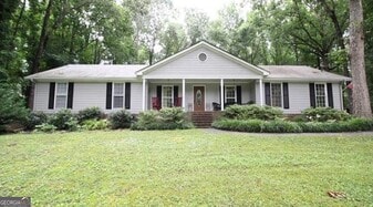 2946 Ripple Ct SW in Snellville, GA - Building Photo