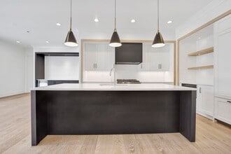 4920 N Lincoln Ave in Chicago, IL - Foto de edificio - Building Photo